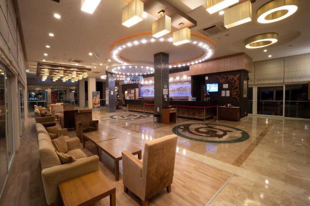 Titan Select Hotel Konakli Bagian luar foto