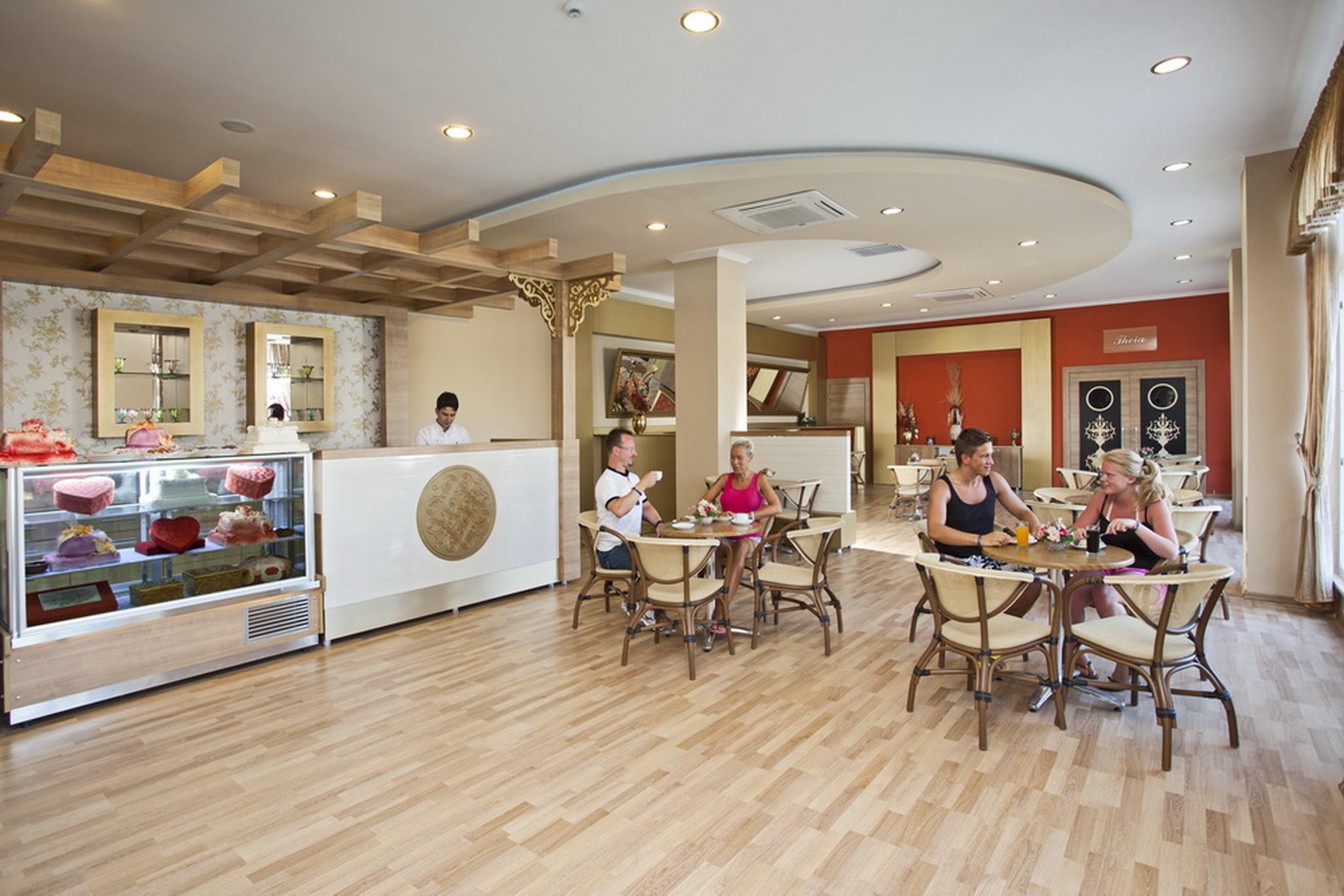 Titan Select Hotel Konakli Bagian luar foto