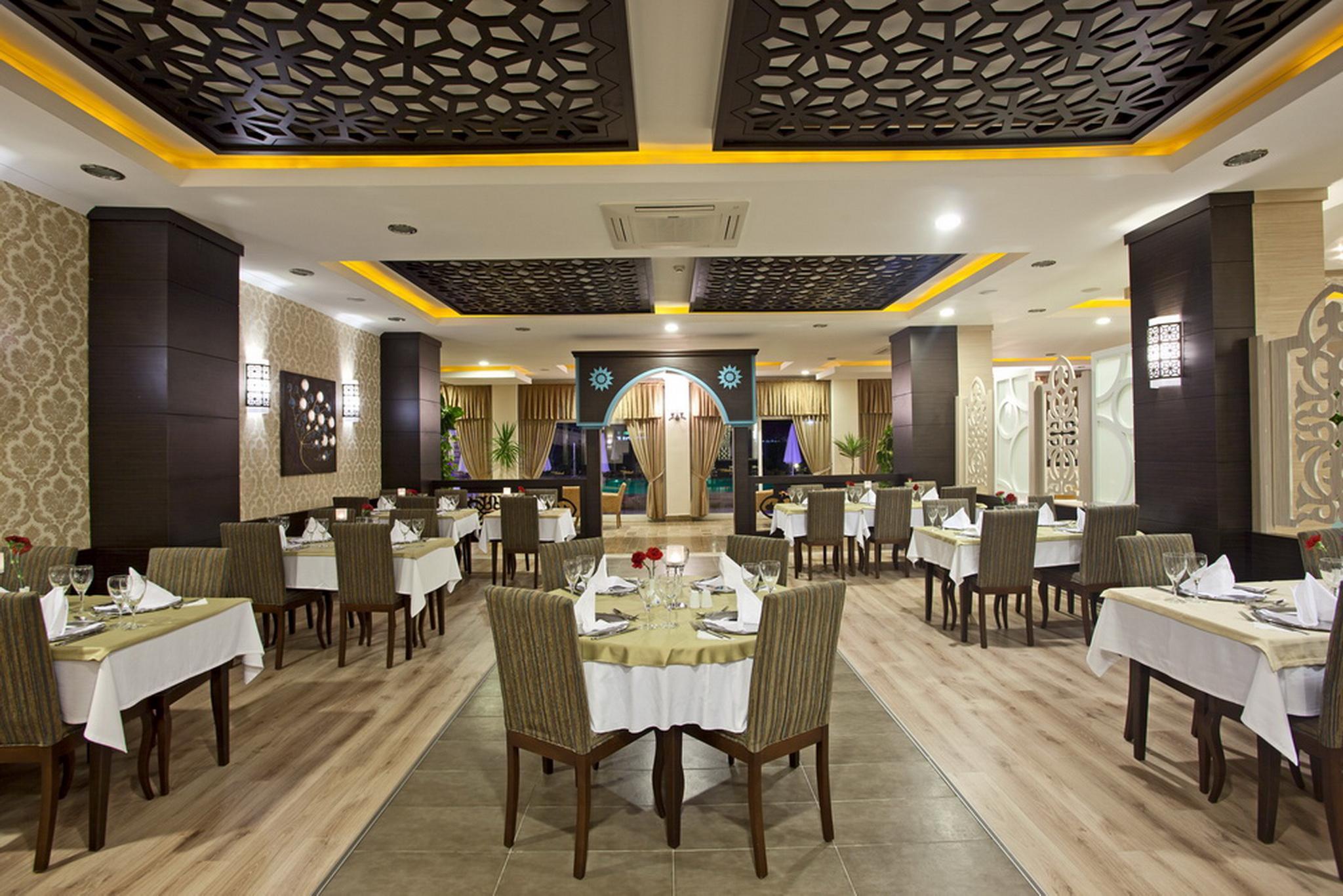 Titan Select Hotel Konakli Bagian luar foto