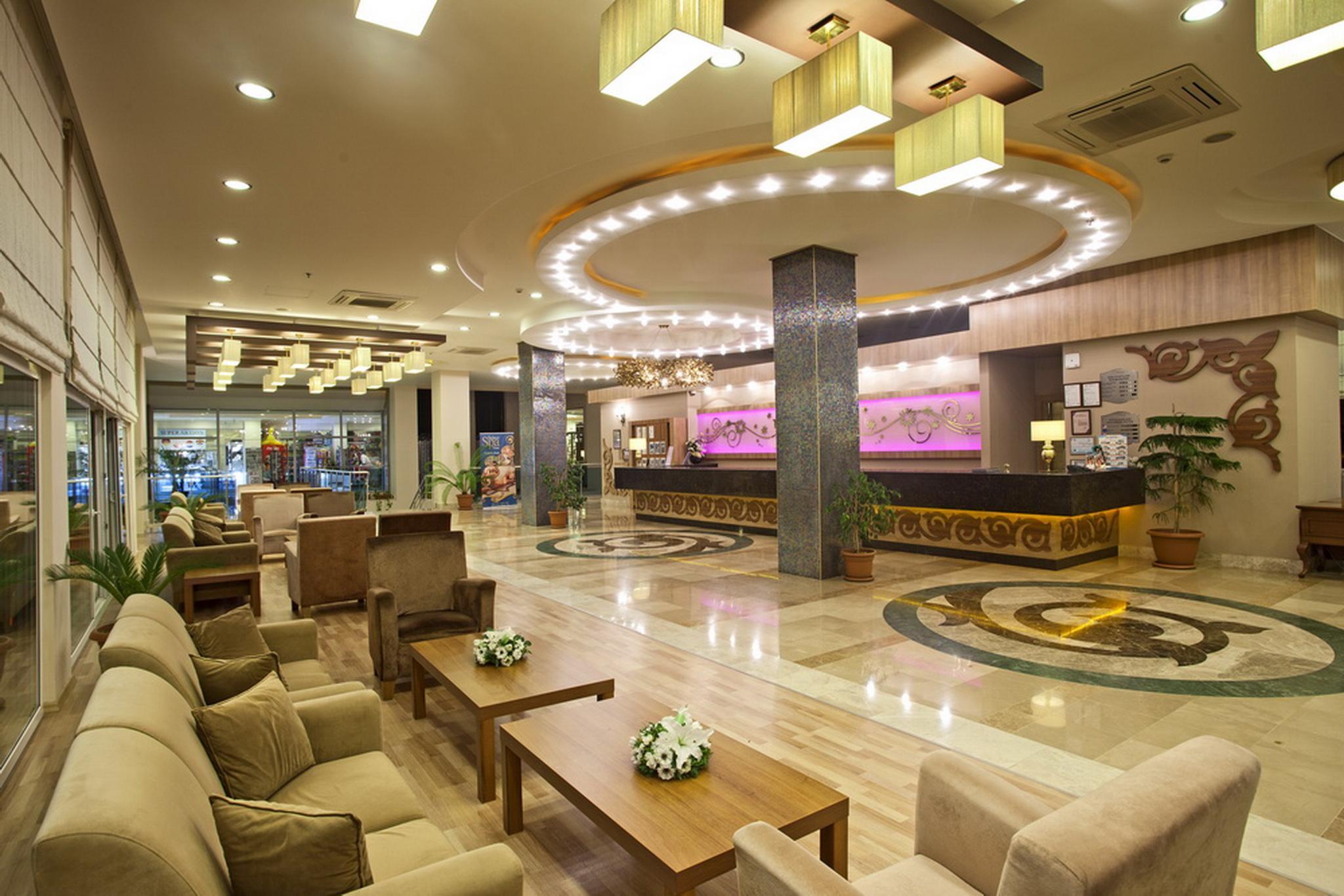 Titan Select Hotel Konakli Bagian luar foto