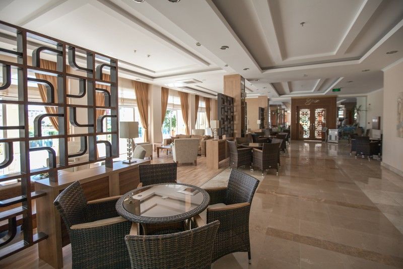 Titan Select Hotel Konakli Bagian luar foto